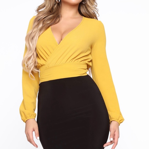 Fashionnova yellow Blouse - Picture 1 of 2